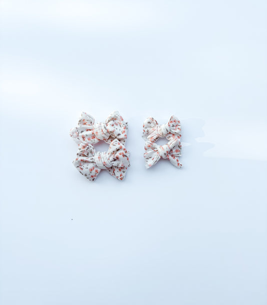 Peach floral piggies/mini piggies