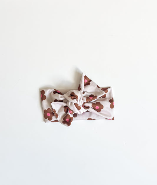 Brown daisy headwrap