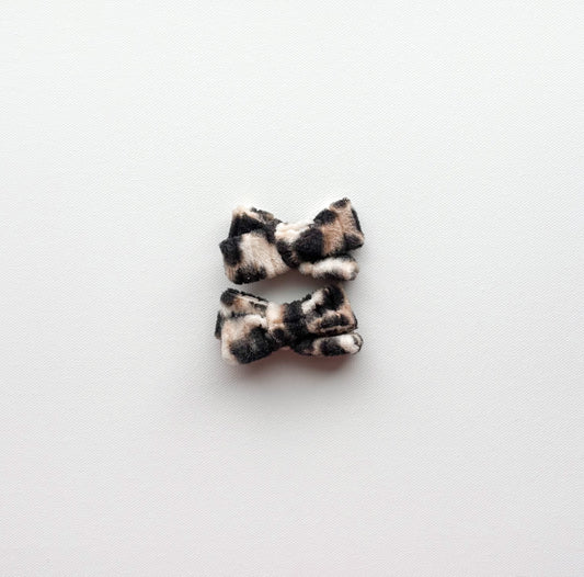 Fuzzy leopard mini piggies