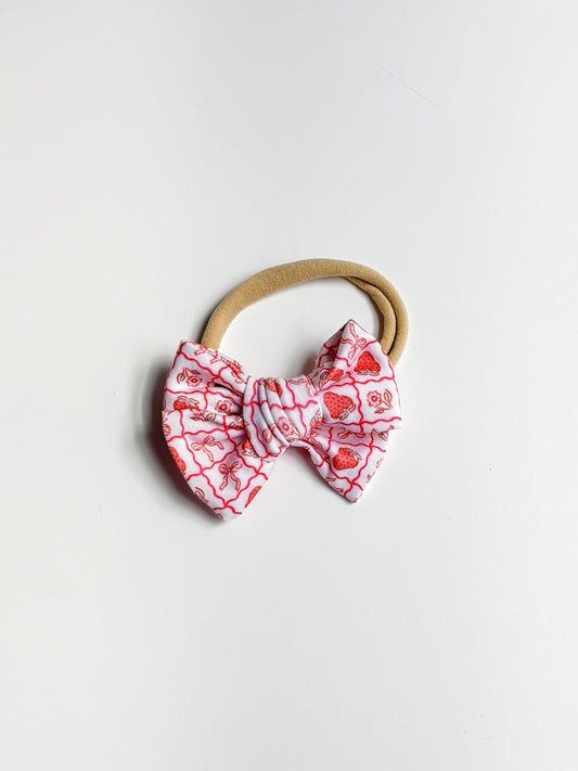 Strawberry bow nylon