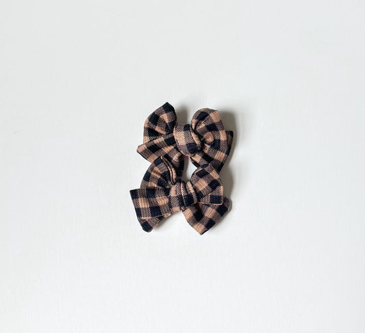 Brown gingham piggies
