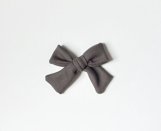 Olive waffle knit bow clip